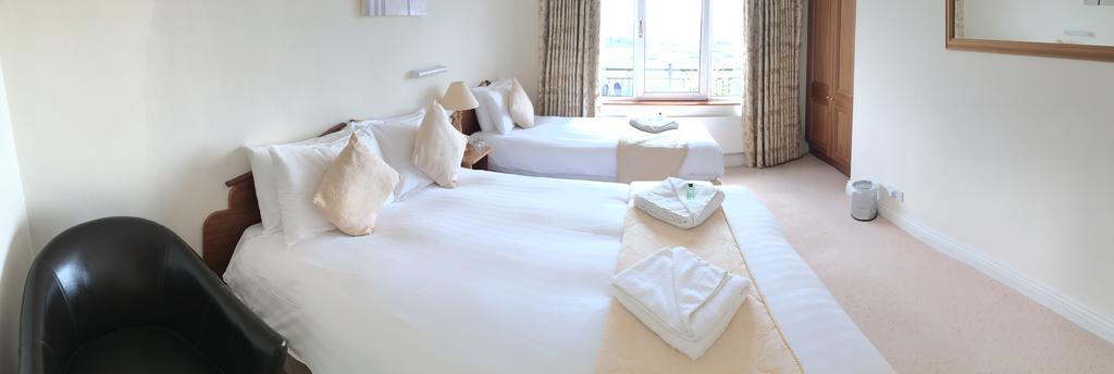Bethel Guesthouse รอสคาร์เบอรี ภายนอก รูปภาพ