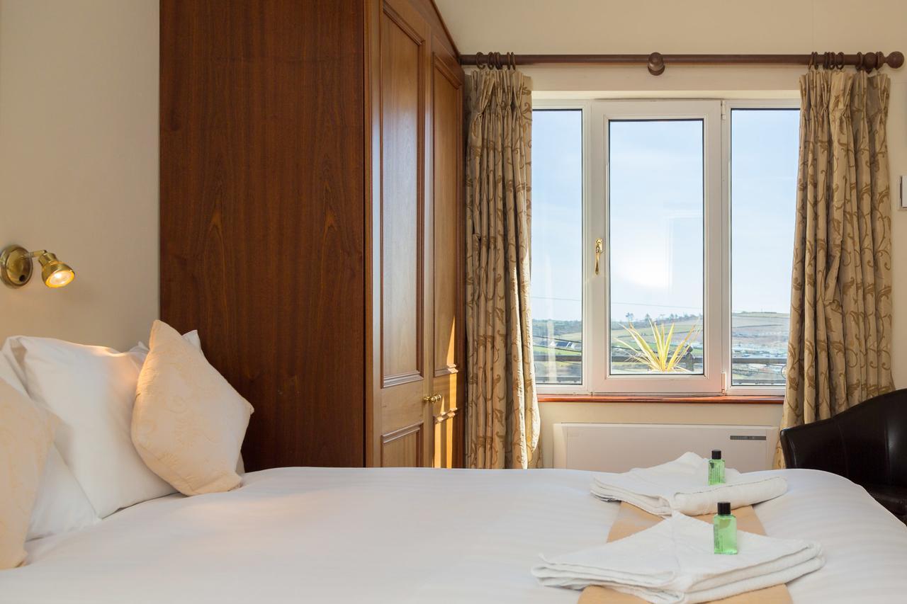 Bethel Guesthouse รอสคาร์เบอรี ภายนอก รูปภาพ